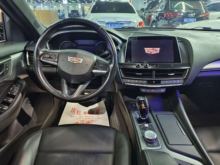 Фото 9 - Cadillac CT5