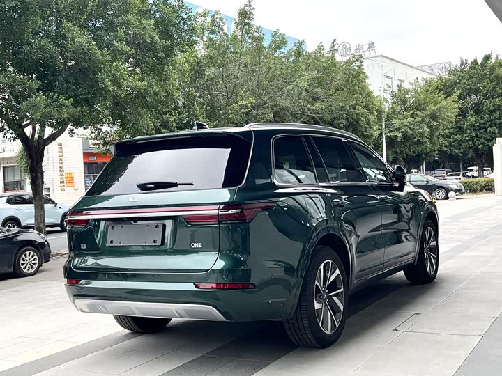 Фото 14 - LiXiang One