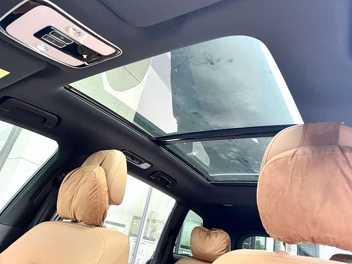 Фото 7 - LiXiang One