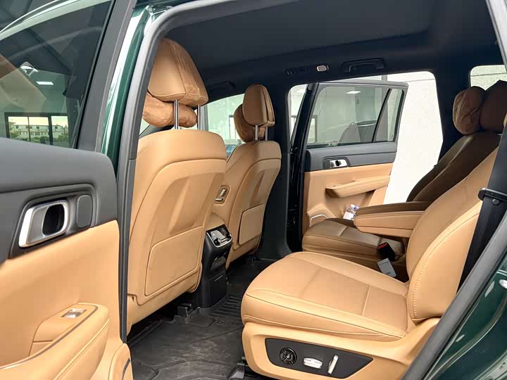 Фото 9 - LiXiang One