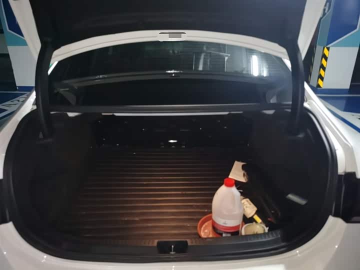 Фото 10 - Mercedes-Benz A-Class