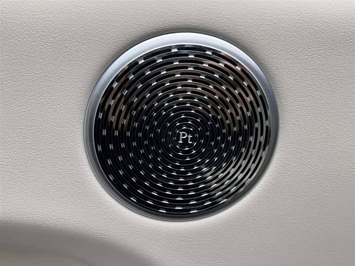 Фото 20 - LiXiang L6