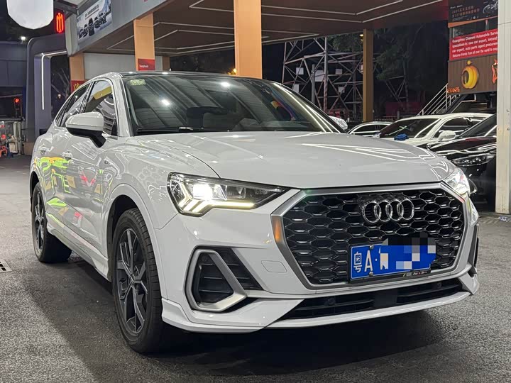 Фото 2 - Audi Q3 Sportback