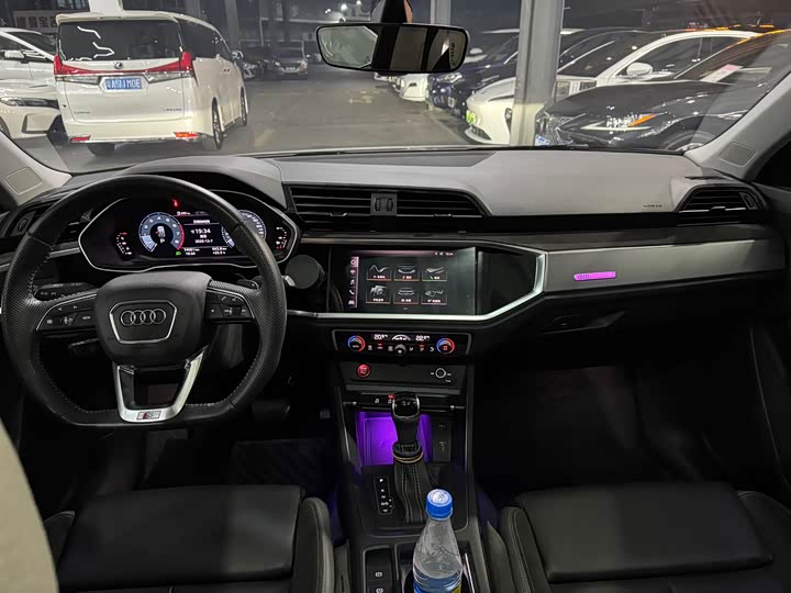 Фото 6 - Audi Q3 Sportback