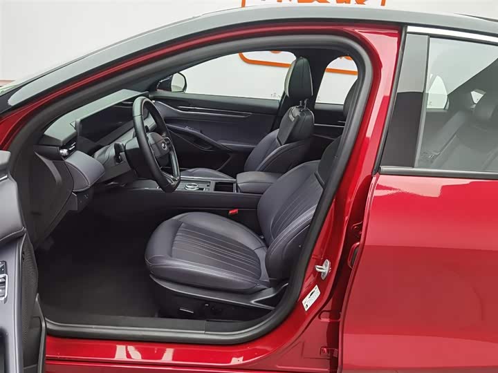 Фото 10 - Ford Mondeo