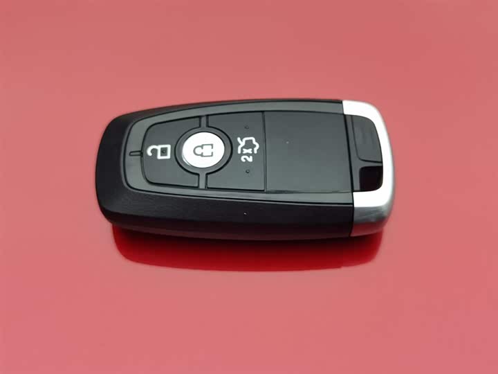 Фото 19 - Ford Mondeo