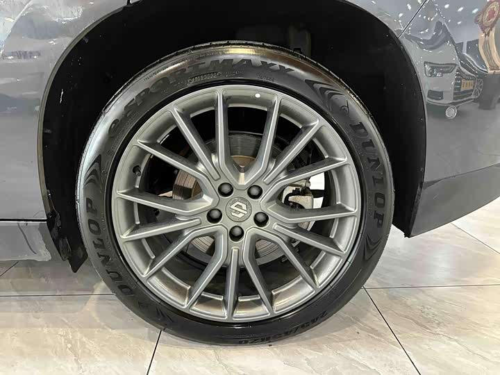 Фото 12 - Leapmotor C10