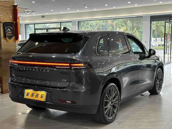 Фото 5 - Leapmotor C10