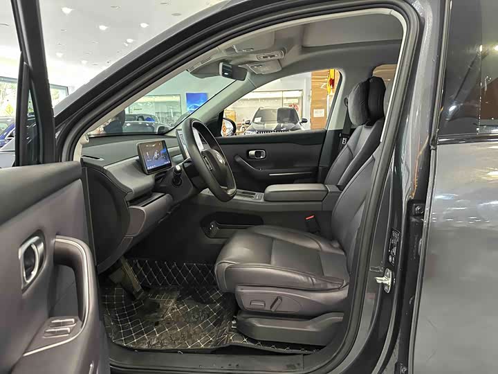 Фото 7 - Leapmotor C10