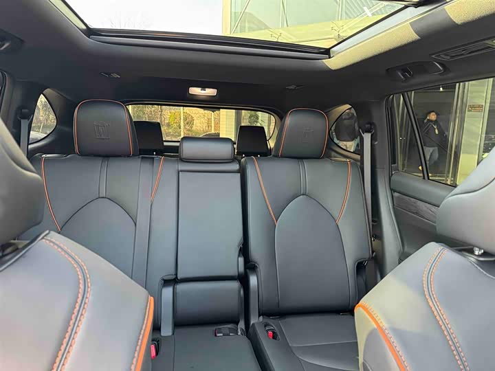 Фото 20 - Toyota Crown Kluger