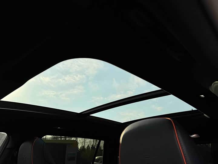 Фото 9 - Toyota Crown Kluger