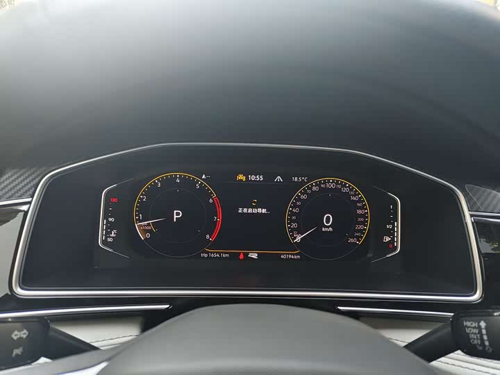 Фото 9 - Volkswagen Tiguan L Pro