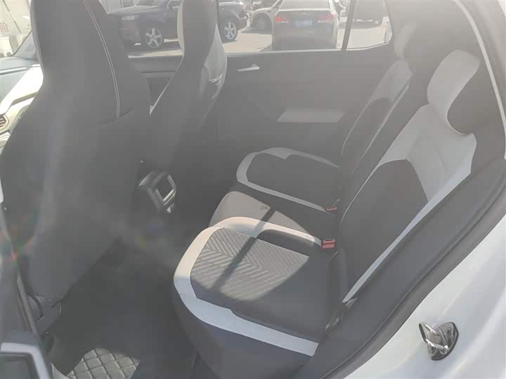 Фото 17 - Volkswagen Tharu