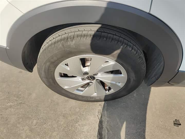 Фото 26 - Volkswagen Tharu