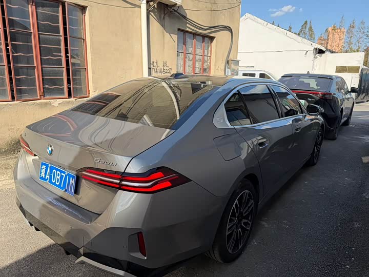 Фото 6 - BMW 5 Series