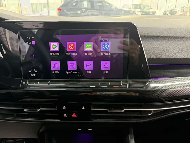 Фото 6 - Volkswagen Golf