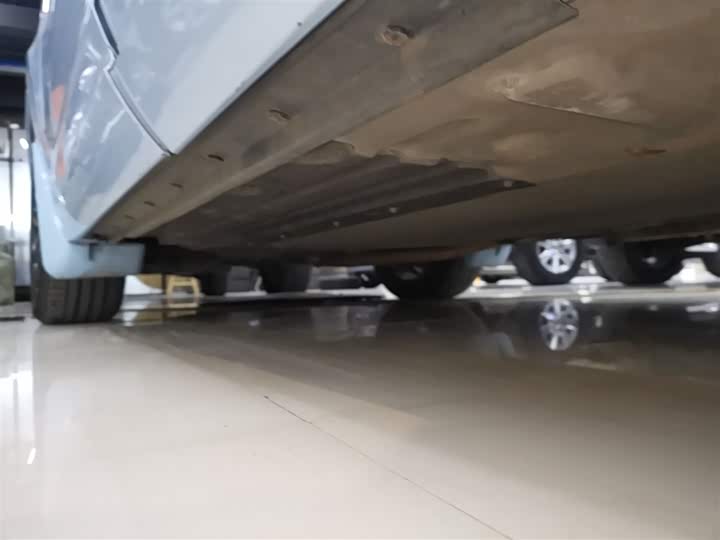 Фото 22 - LiXiang One