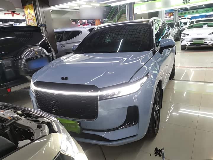 Фото 3 - LiXiang One