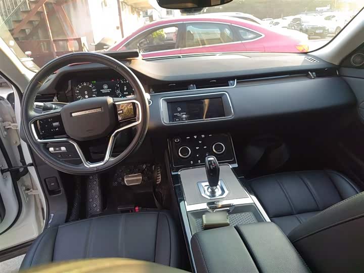 Фото 10 - Land Rover Range Rover Evoque L