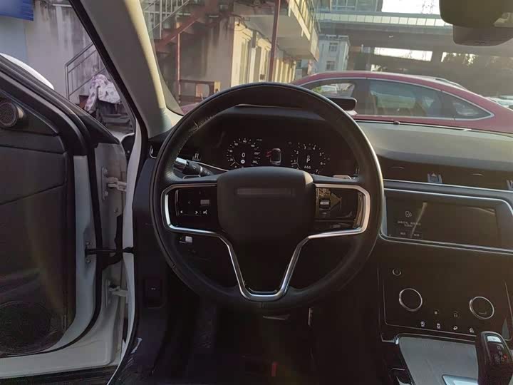 Фото 11 - Land Rover Range Rover Evoque L