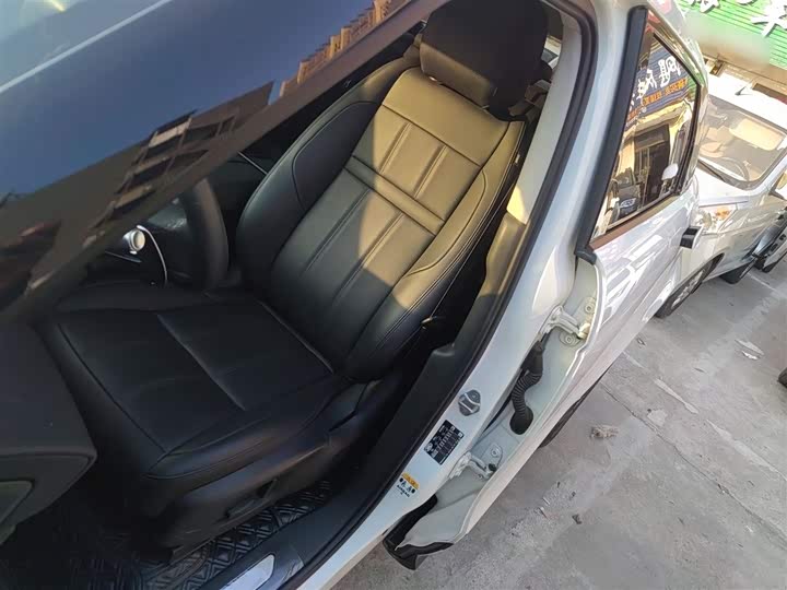 Фото 15 - Land Rover Range Rover Evoque L