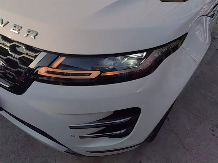 Фото 24 - Land Rover Range Rover Evoque L