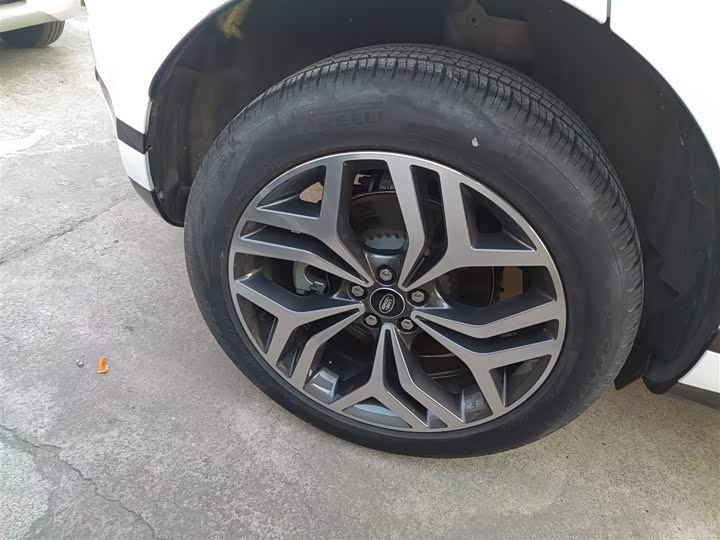 Фото 26 - Land Rover Range Rover Evoque L