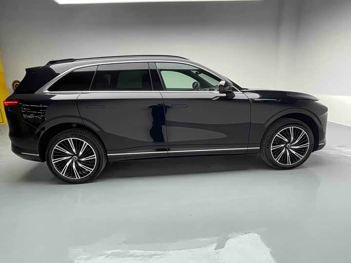 Фото 17 - XPeng G9