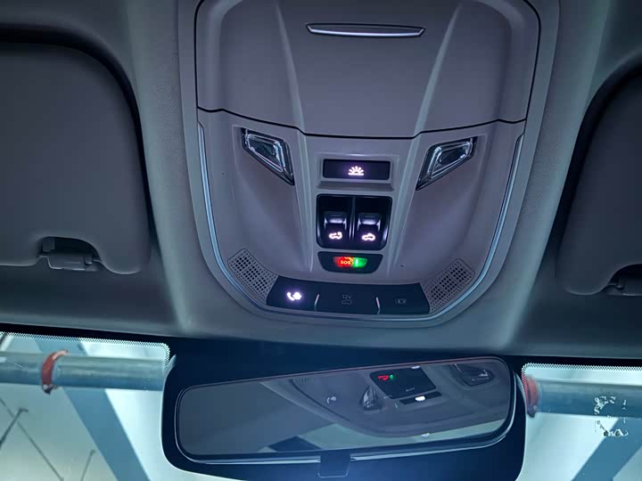 Фото 7 - Tank 300