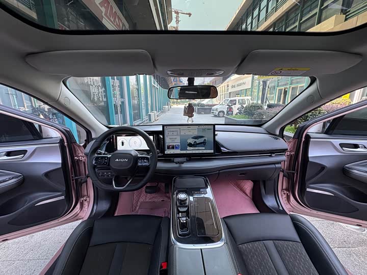 Фото 10 - GAC Aion S Plus