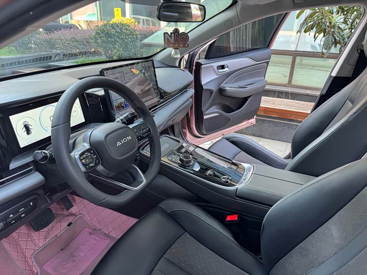 Фото 13 - GAC Aion S Plus