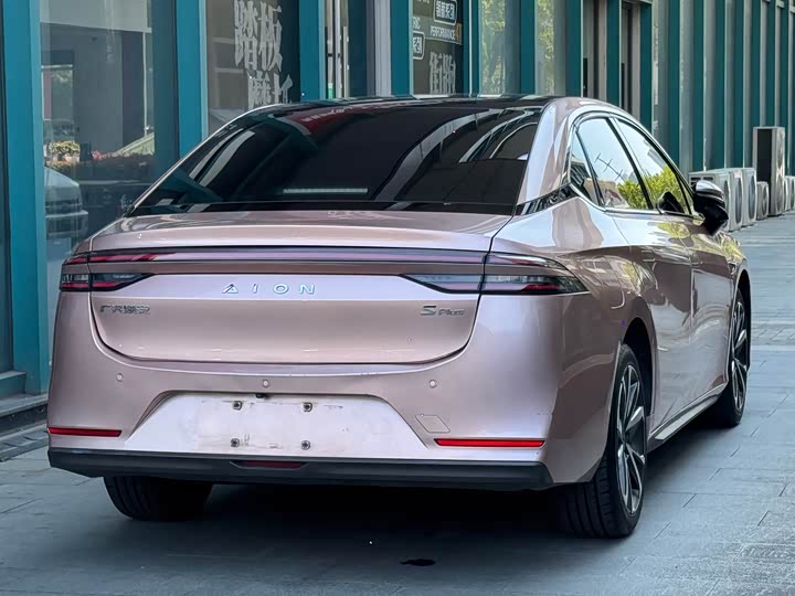 Фото 6 - GAC Aion S Plus