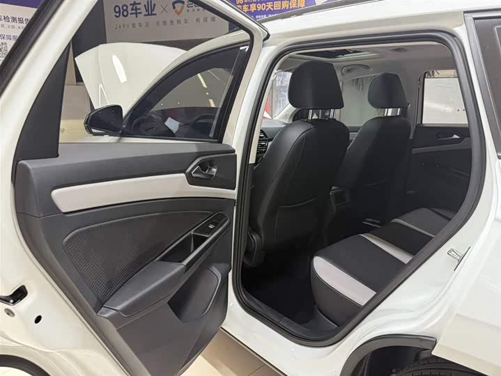 Фото 17 - Jetta VS5