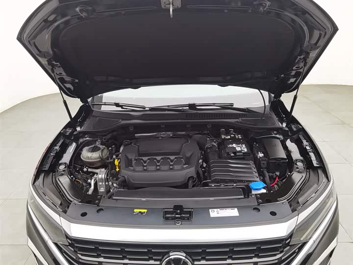 Фото 6 - Volkswagen Passat