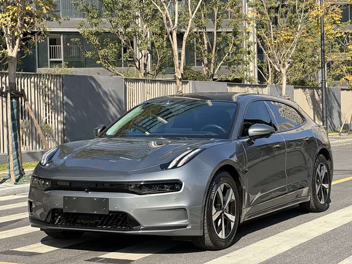 Фото 1 - Zeekr 001