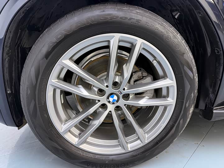 Фото 25 - BMW X3