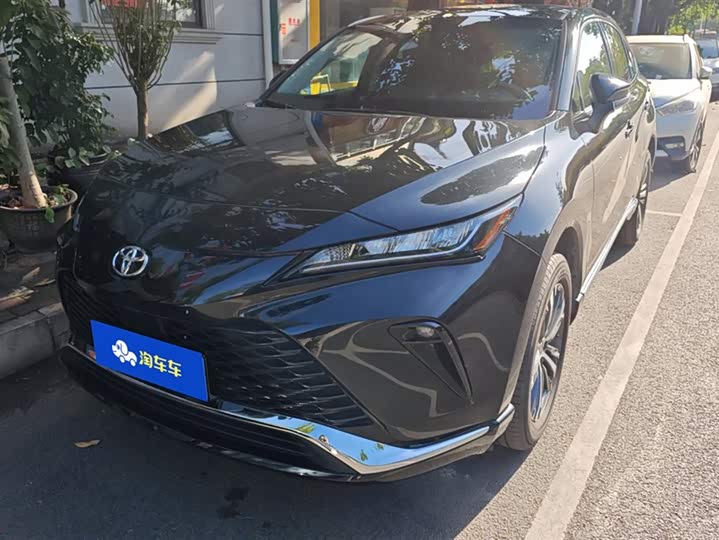 Фото 1 - Toyota Venza