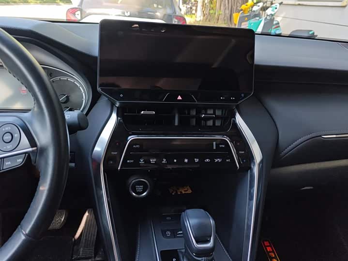 Фото 13 - Toyota Venza