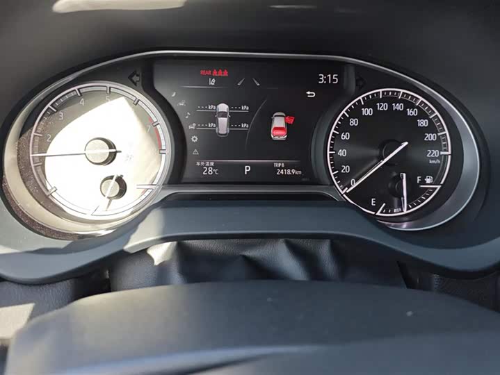 Фото 14 - Toyota Venza