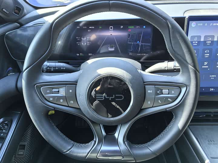 Фото 10 - BYD Seal