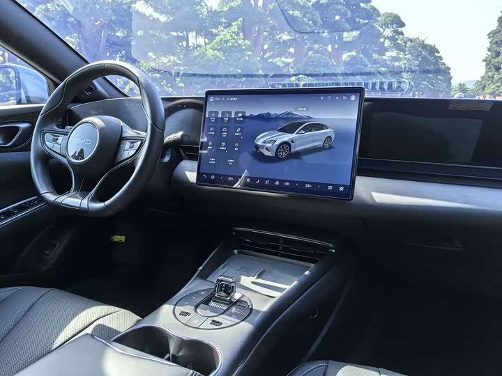 Фото 12 - BYD Seal