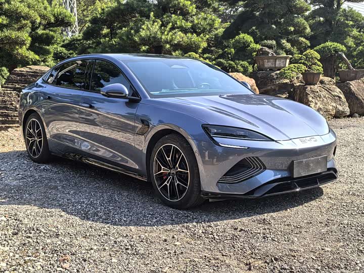 Фото 3 - BYD Seal