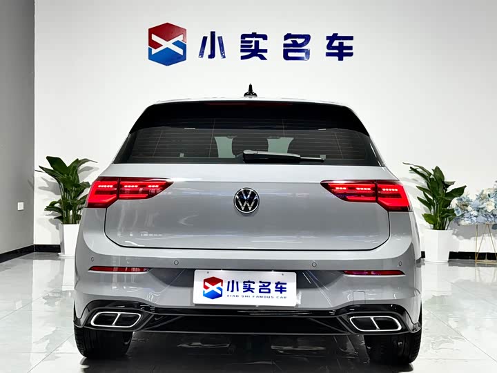 Фото 8 - Volkswagen Golf