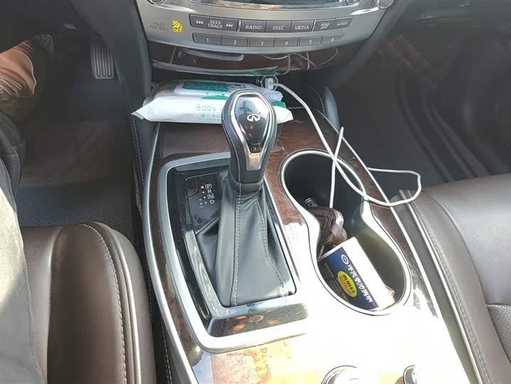 Фото 16 - Infiniti QX60