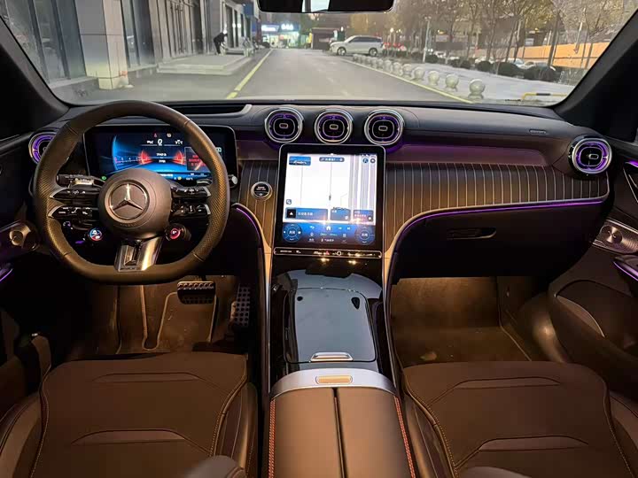 Фото 8 - Mercedes-Benz GLC-Class AMG