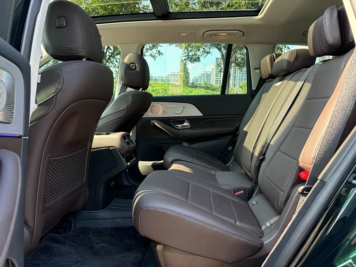 Фото 20 - Mercedes-Benz GLS-Class