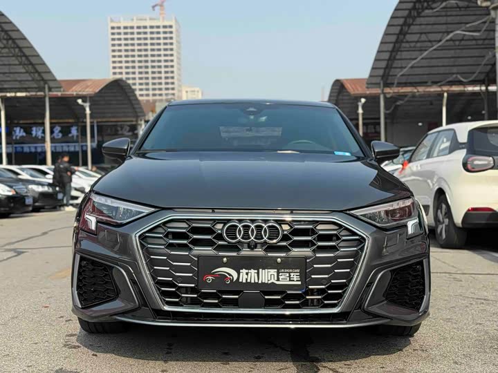 Фото 2 - Audi A3