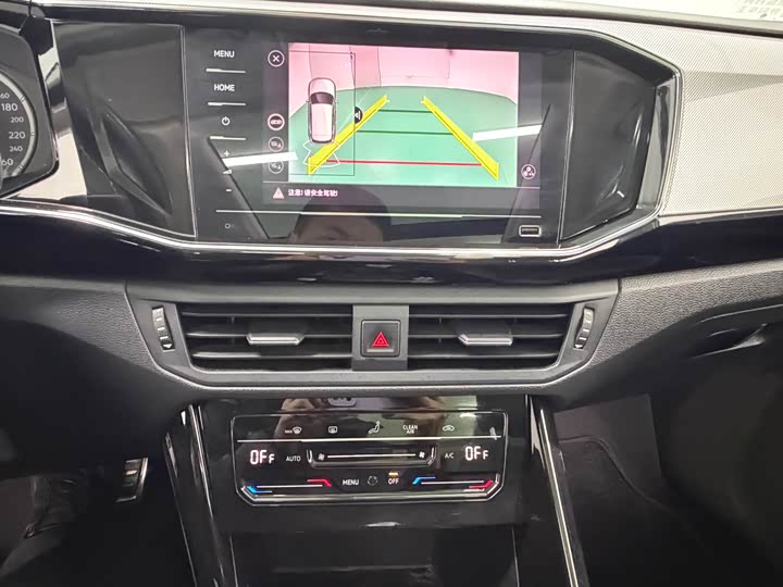 Фото 13 - Volkswagen Tayron