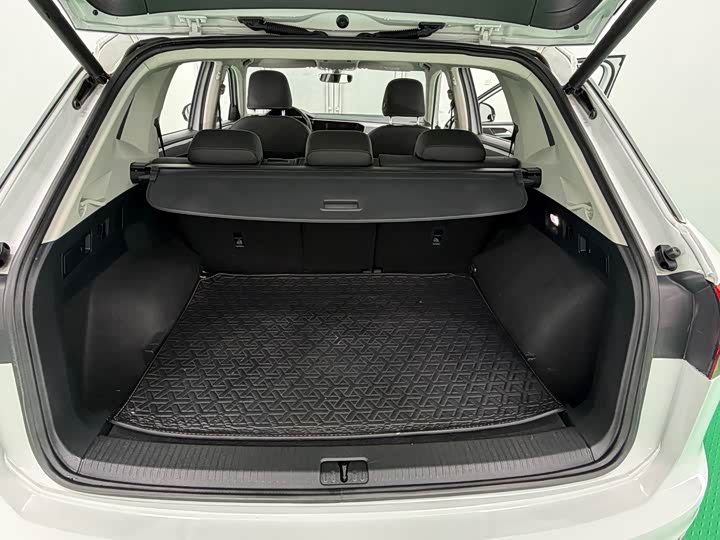 Фото 19 - Volkswagen Tayron