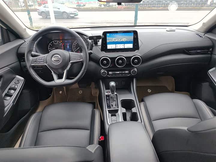 Фото 10 - Nissan Sylphy